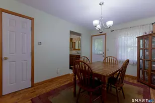 144 Barn Finch Cir, Naugatuck, CT 06770 - Photo 10