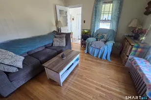 35 Maple Ave, Enfield, CT 06082 - Photo 8