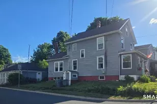 35 Maple Ave, Enfield, CT 06082 - Photo 1
