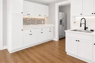 115 Wall St, Waterbury, CT 06705 - Photo 2