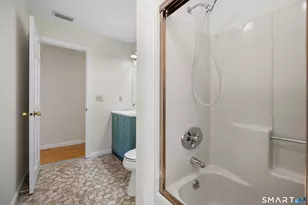 11 Goodrich Dr, Wethersfield, CT 06109 - Photo 18