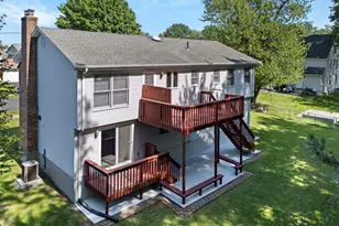 11 Goodrich Dr, Wethersfield, CT 06109 - Photo 4