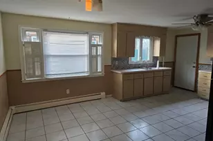 1526 W Broad St, Stratford, CT 06615 - Photo 8