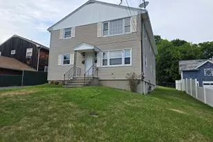 1526 W Broad St, Stratford, CT 06615 - Photo 2