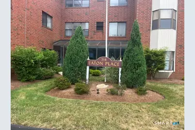 216 Quinnipiac Avenue #101, North Haven, CT 06473 - Photo 2