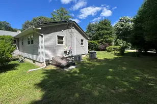 29 Shetucket Dr, Windham, CT 06280 - Photo 22