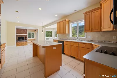 282 Tepi Drive, Southbury, CT 06488 - Photo 12