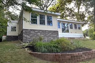 5 Hilltop Rd, East Hampton, CT 06424 - Photo 6