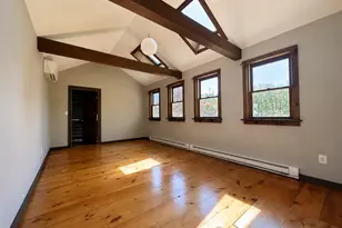77 N High St, Clinton, CT 06413 - Photo 12