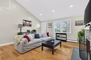 41 Sunnybrook Ln, Clinton, CT 06413 - Photo 4