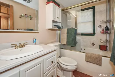 28 East Plymouth Road, Plymouth, CT 06786 - Photo 12