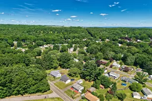 28 E Plymouth Rd, Plymouth, CT 06786 - Photo 38