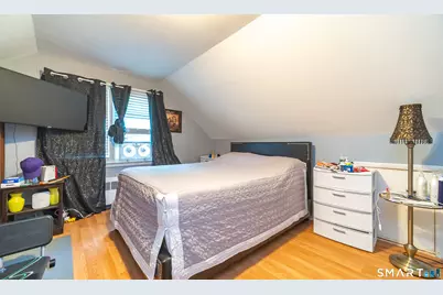 25 Oakwood Street, Bridgeport, CT 06606 - Photo 14