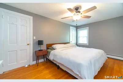 137 Mohawk Drive, West Hartford, CT 06117 - Photo 28