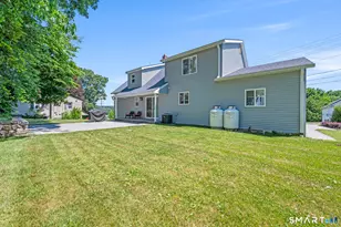142 Bamford Ave, Watertown, CT 06779 - Photo 4