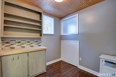 21 Middle Turnpike East, Manchester, CT 06040 - Photo 10