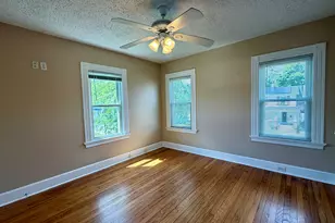 11 Hine St, West Haven, CT 06516 - Photo 16