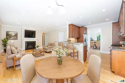 16 Carson Way, Simsbury, CT 06070 - Photo 6