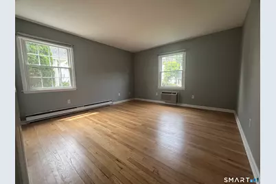 21 Leonard Street, Stamford, CT 06906 - Photo 8