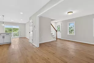 205 Flanders Rd, East Lyme, CT 06357 - Photo 18