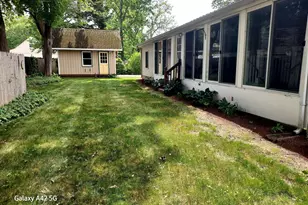 18 Maple Ave, Essex, CT 06426 - Photo 28