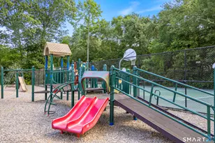 46 Spring Glen Rd, East Lyme, CT 06357 - Photo 40