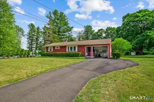 106 Ridgewood Rd, Wallingford, CT 06492 - Photo 2