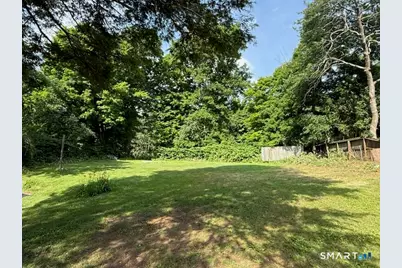 162 Bristol Street, Thomaston, CT 06787 - Photo 4