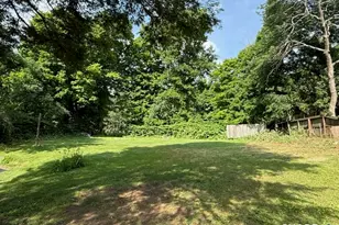 162 Bristol St, Thomaston, CT 06787 - Photo 4