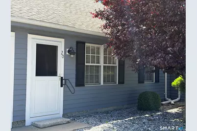 20 Plymouth Court #20, Clinton, CT 06413 - Photo 2