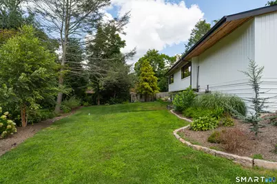 5 Windsor Road, North Haven, CT 06473 - Photo 40