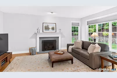 7 Ellsworth Place, Avon, CT 06001 - Photo 10
