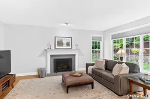 7 Ellsworth Pl, Avon, CT 06001 - Photo 10