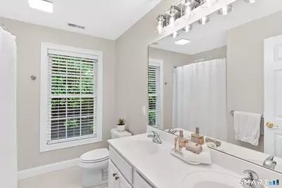 7 Ellsworth Place, Avon, CT 06001 - Photo 28