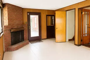 32 Homestead Ave, Derby, CT 06418 - Photo 18
