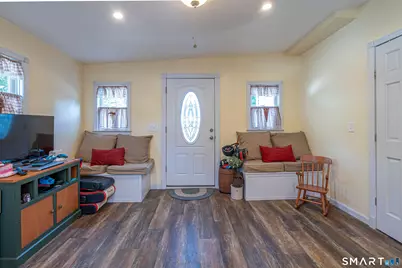 70 Orange Street, Stratford, CT 06615 - Photo 10