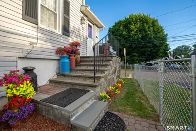 70 Orange Street, Stratford, CT 06615 - Photo 26