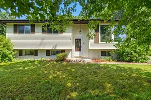6 Pennywise Ln, Ledyard, CT 06339 - Photo 1