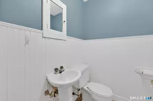 76 Somerset St, Wethersfield, CT 06109 - Photo 18