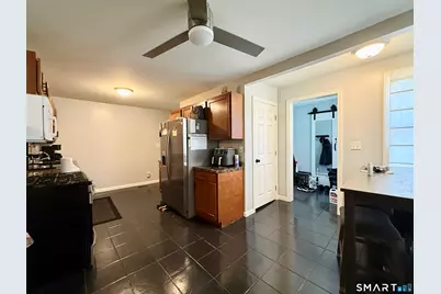 11 Silver Street, Meriden, CT 06450 - Photo 10