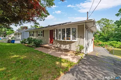 21 Fountain Terrace, New Haven, CT 06515 - Photo 2