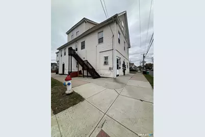 760 Washington Avenue #3a, West Haven, CT 06516 - Photo 1