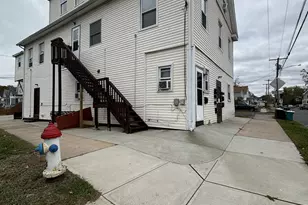 760 Washington Ave, West Haven, CT 06516 - Photo 1