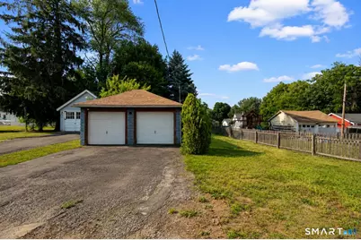 215 Stratford Road, New Britain, CT 06053 - Photo 30