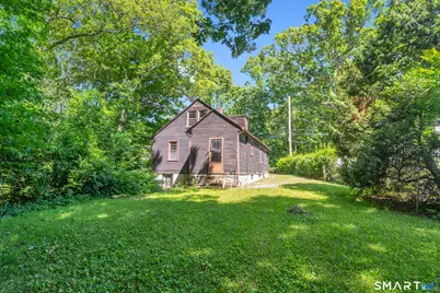 118 Roosevelt Avenue, Norwich, CT 06360 - Photo 24