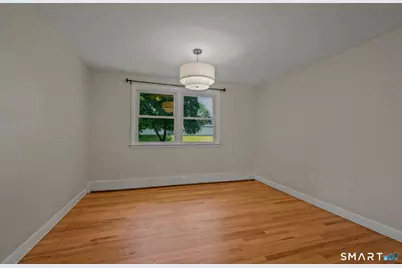 100 Northview Drive, South Windsor, CT 06074 - Photo 8