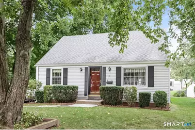 18 Whiteside Street, Newington, CT 06111 - Photo 1