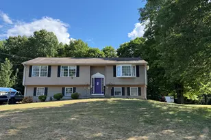 36 Laurel St, Enfield, CT 06082 - Photo 1
