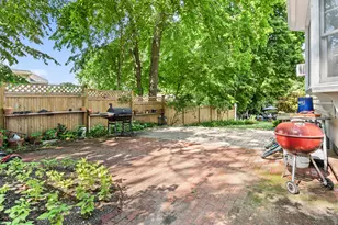 15 Ezra Rd, Danbury, CT 06811 - Photo 8