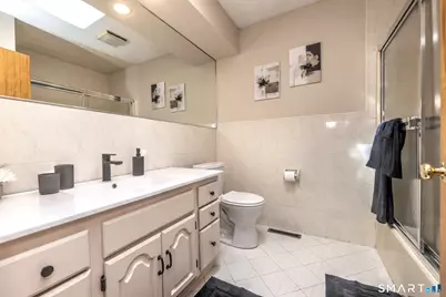 634 Aspen Lane, Orange, CT 06477 - Photo 14